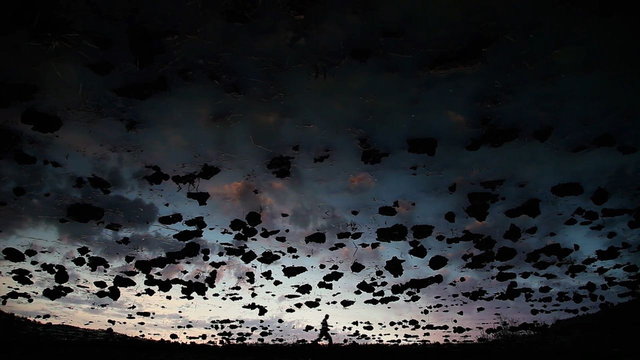 نگاهی به مستند ننا ساخته محمدرضا وطن دوست، به بهانه نمایش در جشنواره سینما حقیقت؛ از عمق هستی به جهان حقیقت