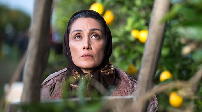 سیمای زنی در میانِ جمع؛ تحلیل جامعه‌شناختی روزهای نارنجی