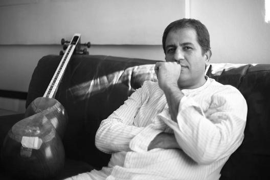 همکاری آهنگساز «تردید» و «ماهی‌ها عاشق می‌شوند» با یک اجرای متفاوت