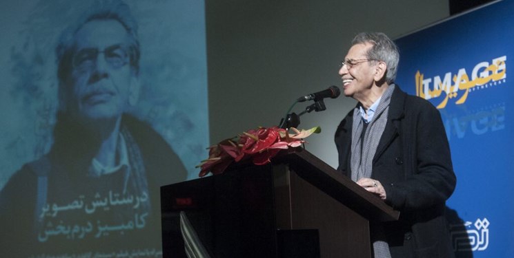 تجلیل از ۶ دهه خلاقیت تصویری كامبیز درم‌بخش در حاشیه شانزدهمین جشن تصویر سال